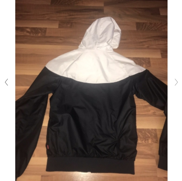 Nike Jacket - Picture 3 of 13